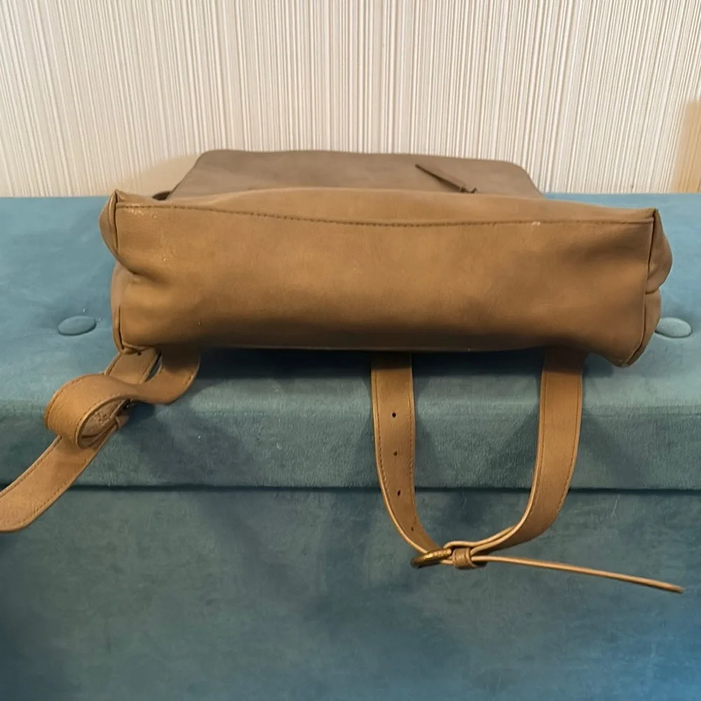 Green Leather Backpack - Picture 7 of 7